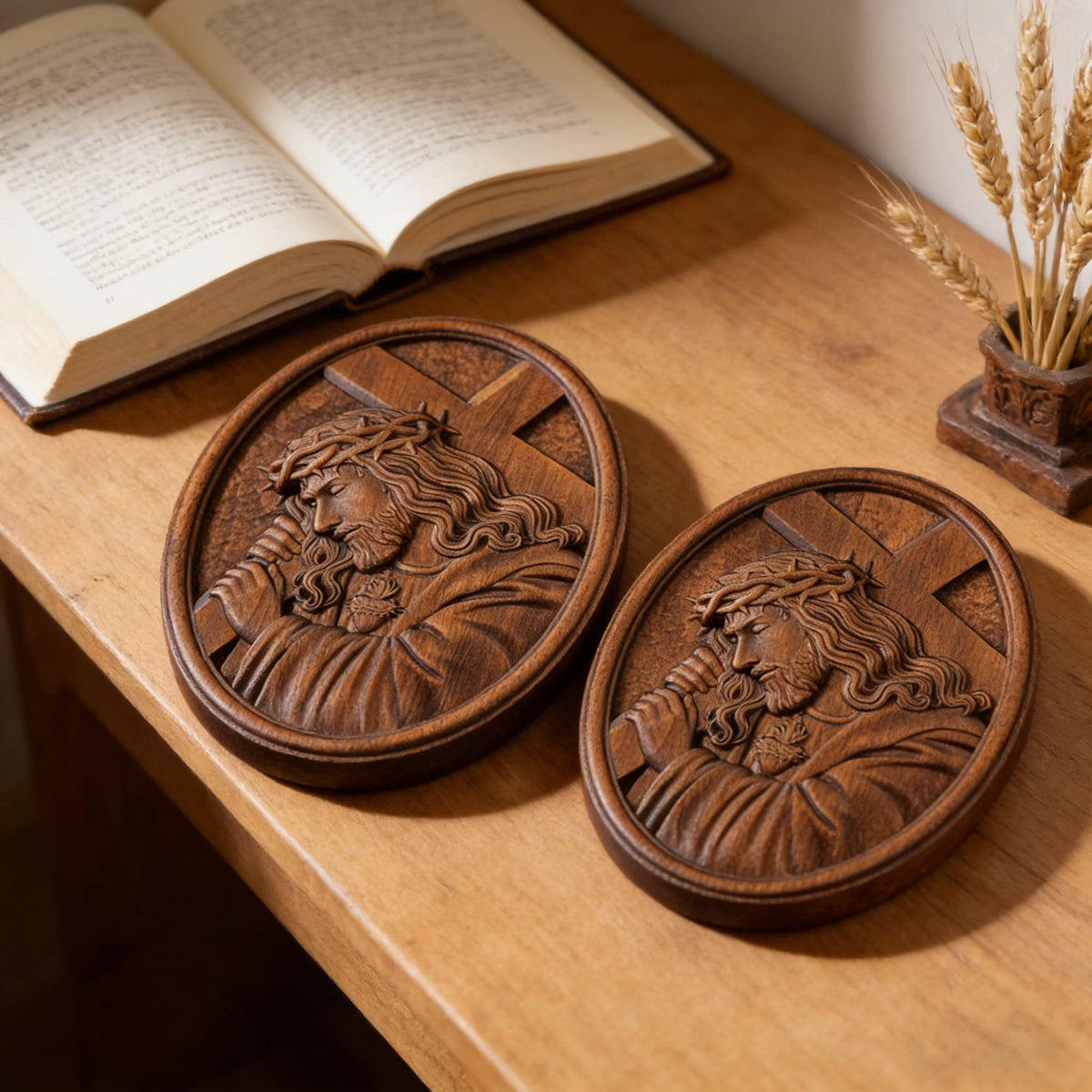 Jesus Crown of Thorns Wooden Sculpture - design detail