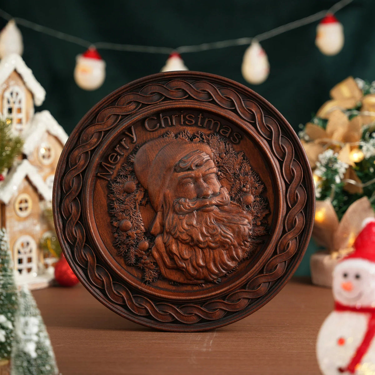 Best Christmas Gift - Santa Claus Round Wooden Wall Decoration - mokarve