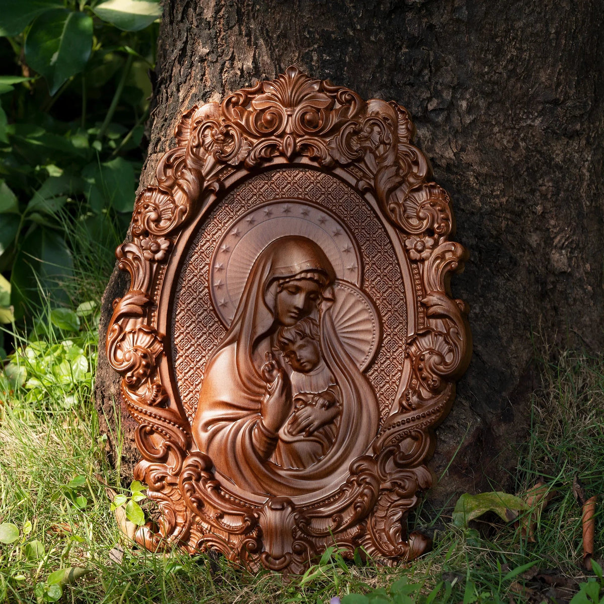 Mother Mary with Baby Jesus Wood Carving Decor - mokarve