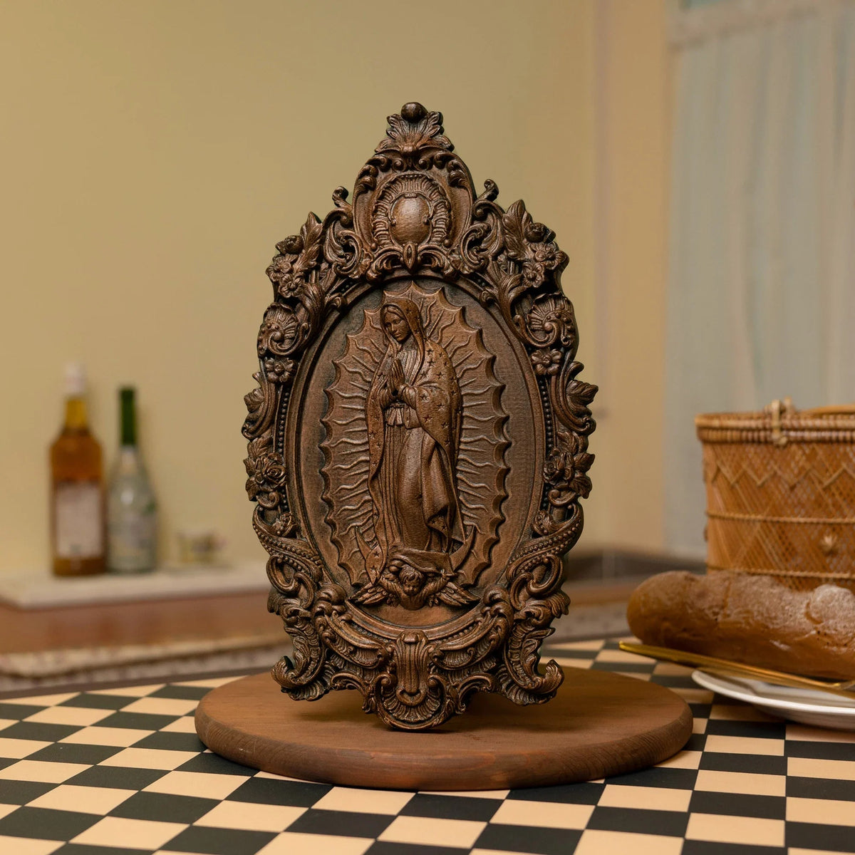 Religious gift with rich details of the wooden statue of Our Lady of Guadalupe - mokarve